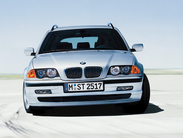 BMW_E46_Touring_Press_Photos_001.jpg