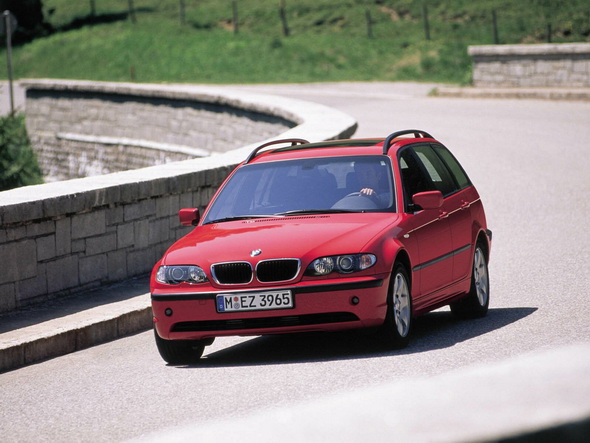 BMW_E46_Touring_Press_Photos_012.jpg