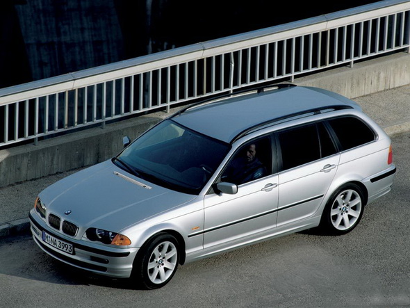 Uzspiediet lai redzētu oriģinālizmēru BMW_E46_Touring_Press_Photos_024.jpg